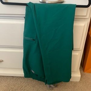 COPY - Figs Yola Tall Slim scrub pants size Medium